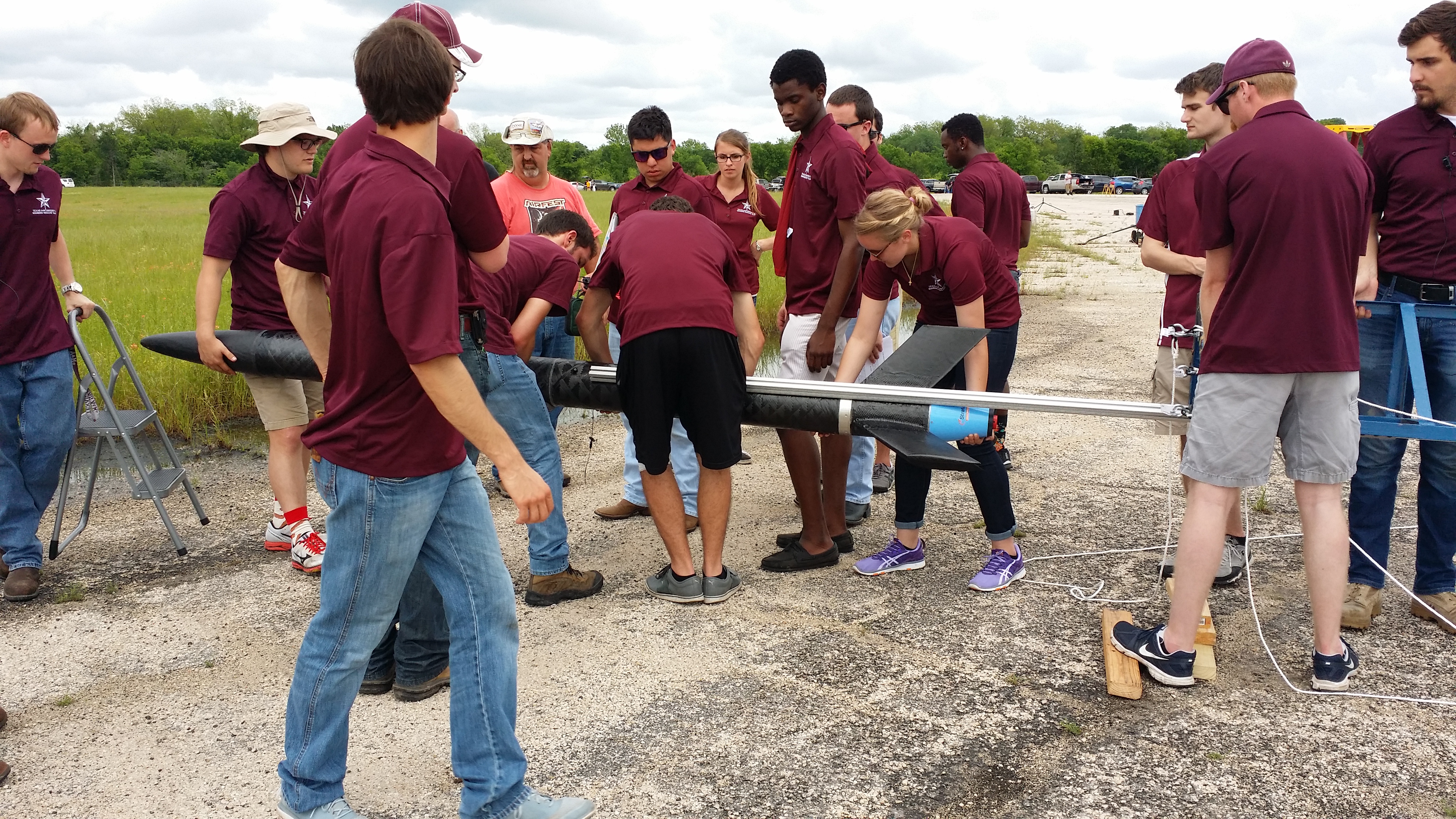 Phoenix being prepared for launch by the SRT-2 team